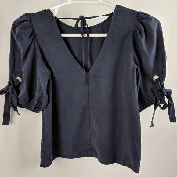 J.O.A. Women's Crew Neck Short Top w/ Tie Details - Picture 5 of 5